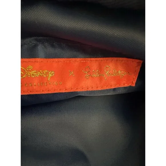 Lilly Pulitzer New Disney Gillie Wristlet Navy Lilly Loves Disney Mickey DP1 - Picture 3 of 3